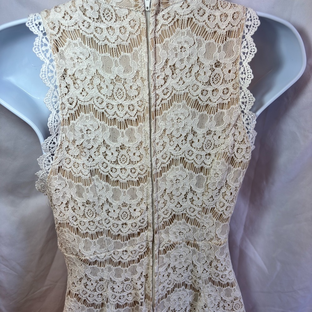 Trixxi Cream Lace Midi Dress - Picture 4 of 11